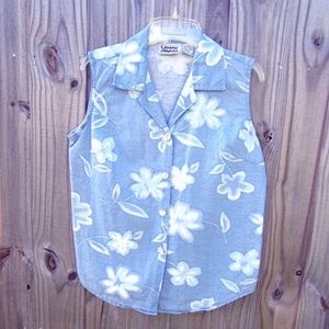 ****Sale**** Sleeveless Floral Blouse